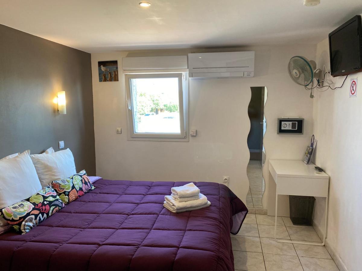 Logis Hotel La Chaumiere Marseillan  Eksteriør bilde