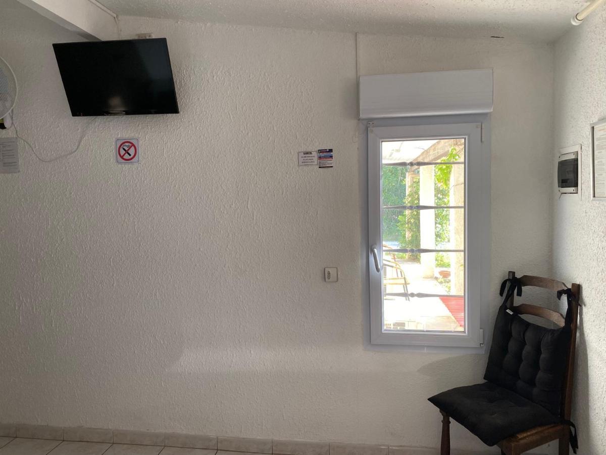 Logis Hotel La Chaumiere Marseillan  Eksteriør bilde