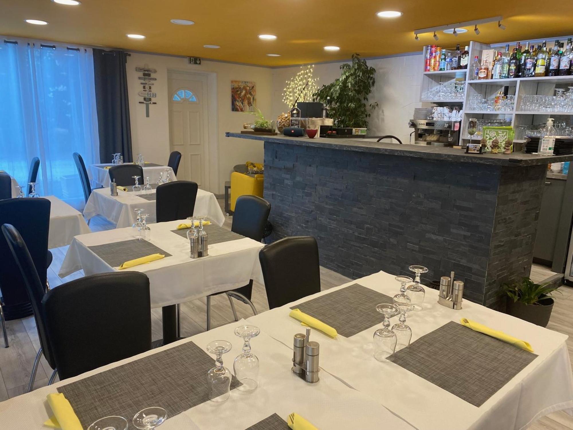Logis Hotel La Chaumiere Marseillan  Eksteriør bilde
